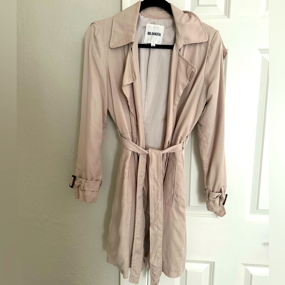 BB DAKOTA BIEGE TRENCH COACH SZ XS